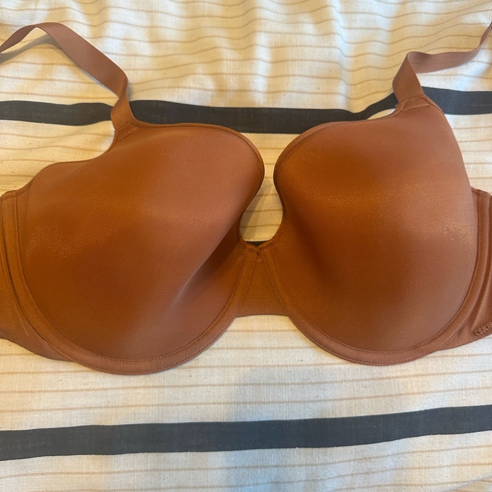 SKIMS Weightless Demi Bra 42D